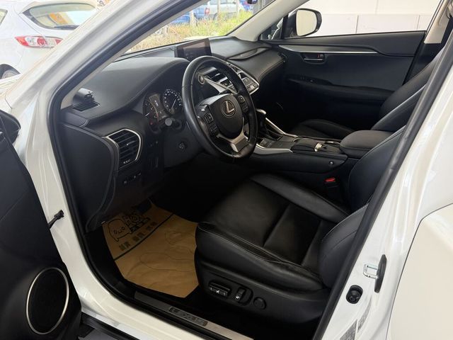 LEXUS凌志 NX300  第13張相片