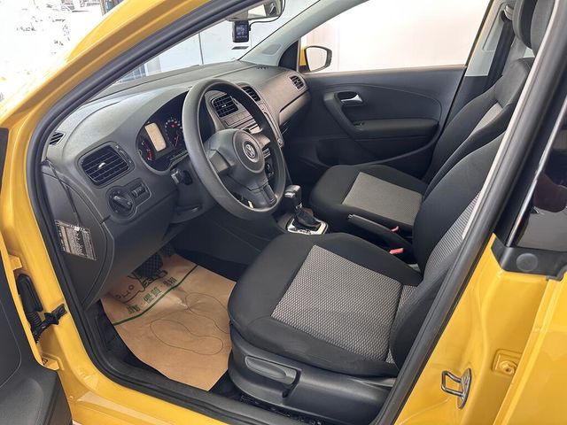 VOLKSWAGEN福斯 POLO  第8張相片