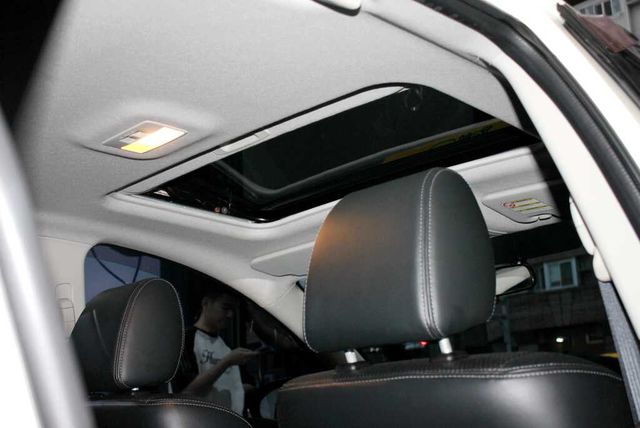 MAZDA馬自達 MAZDA 3  第10張相片