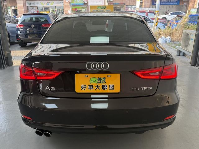 AUDI奧迪 A3 SEDAN  第4張相片