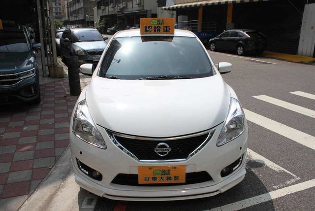 NISSAN日產 TIIDA  第3張相片