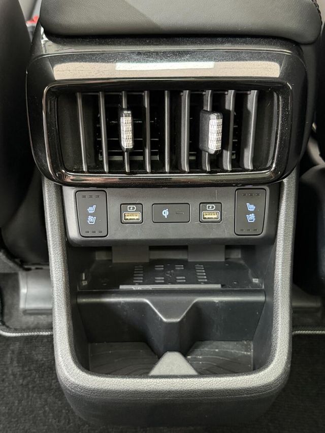 HYUNDAI現代 CUSTIN  第12張相片