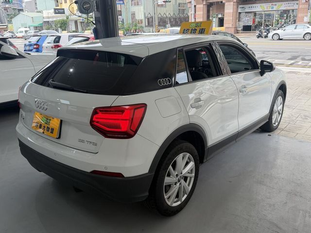 AUDI奧迪 Q2 35 TFSI  第2張相片