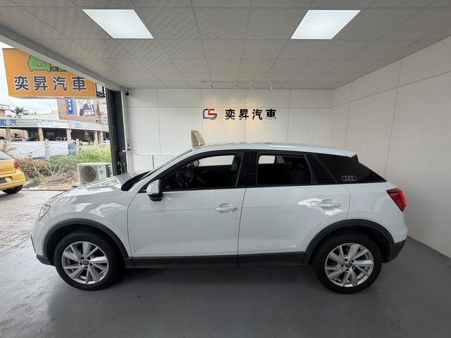AUDI奧迪 Q2 35 TFSI  第7張相片