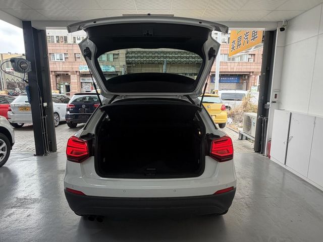 AUDI奧迪 Q2 35 TFSI  第16張相片