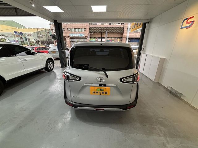 TOYOTA豐田 SIENTA  第4張相片