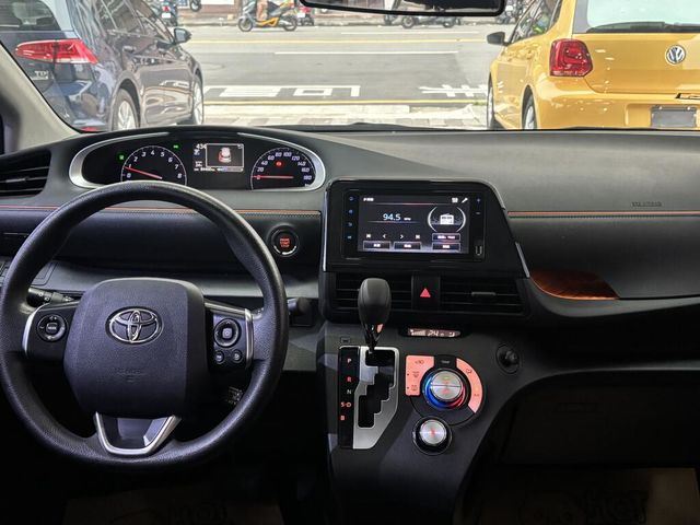 TOYOTA豐田 SIENTA  第5張相片