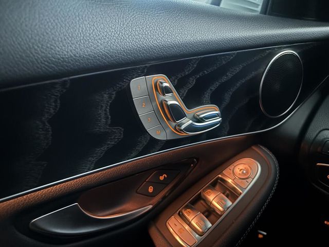 M-BENZ賓士 GLC300 AMG COUPE  第13張相片