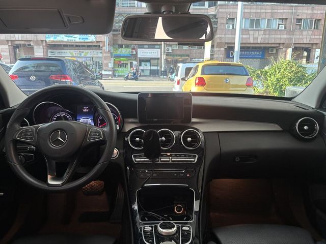 M-BENZ賓士 C180  第5張相片