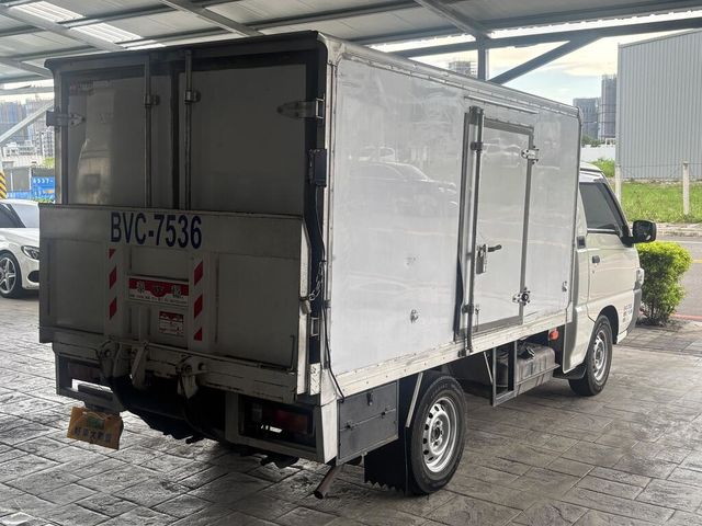 MITSUBISHI三菱 DELICA  第2張相片
