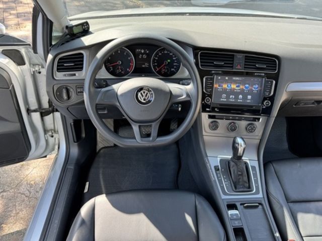 VOLKSWAGEN福斯 GOLF VARIANT  第3張相片