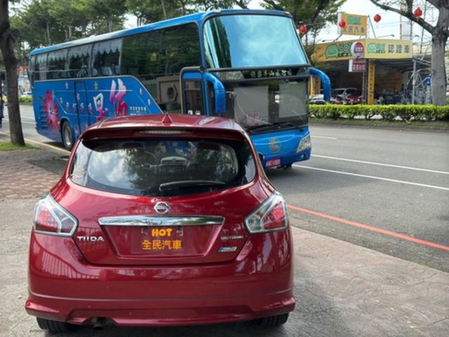 NISSAN日產 TIIDA  第10張相片