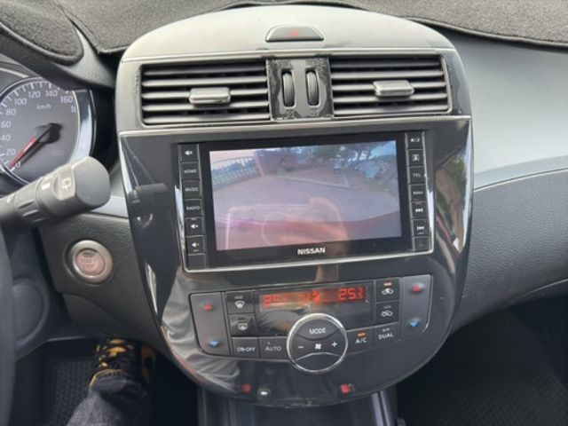NISSAN日產 TIIDA  第15張相片