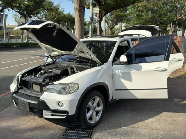 BMW寶馬 X5  第19張相片