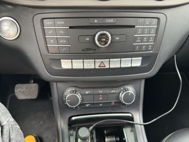 M-BENZ賓士 B180  第17張相片