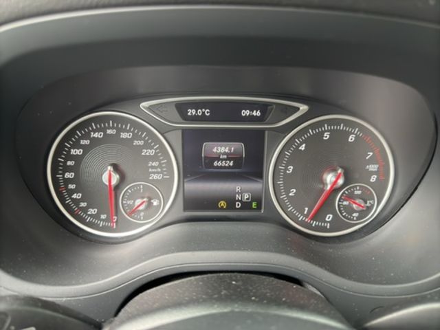 M-BENZ賓士 B180  第18張相片