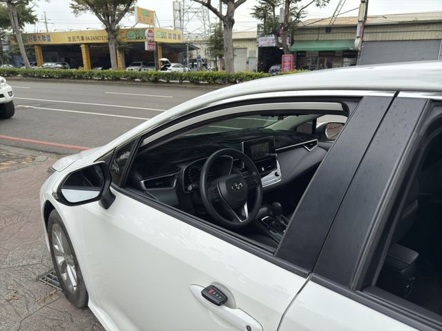 TOYOTA豐田 ALTIS  第10張相片