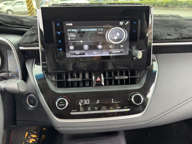 TOYOTA豐田 ALTIS  第15張相片