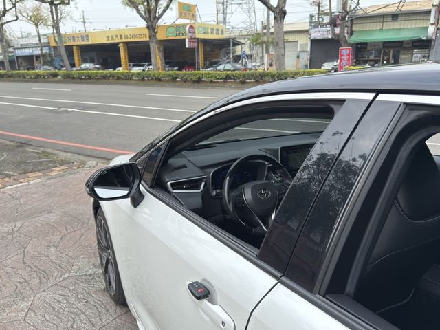 TOYOTA豐田 COROLLA SPORT  第15張相片