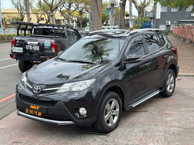 TOYOTA豐田 RAV4  第1張相片
