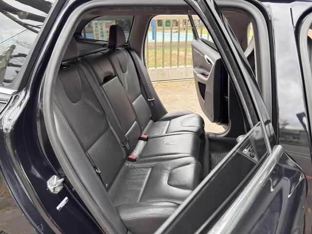 VOLVO富豪 XC60  第13張相片