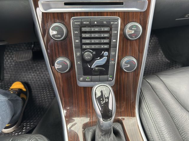 VOLVO富豪 XC60  第37張相片
