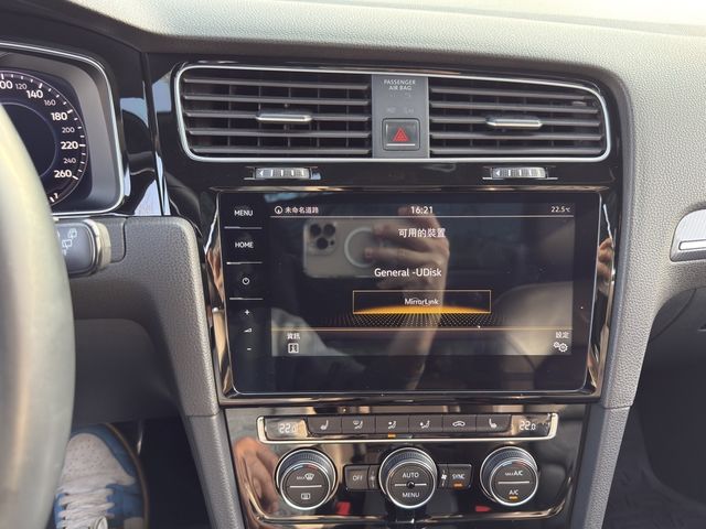 VOLKSWAGEN福斯 GOLF VARIANT  第25張相片