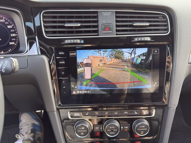 VOLKSWAGEN福斯 GOLF VARIANT  第29張相片