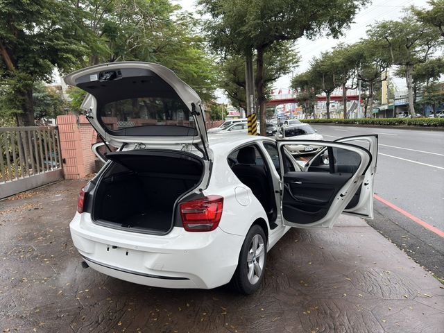 BMW寶馬 116I  第10張相片