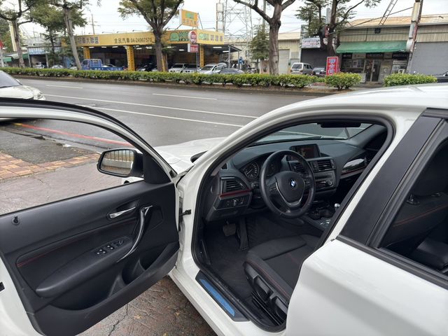 BMW寶馬 116I  第12張相片
