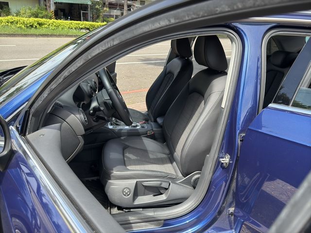 AUDI奧迪 A3 SPORTBACK  第2張相片