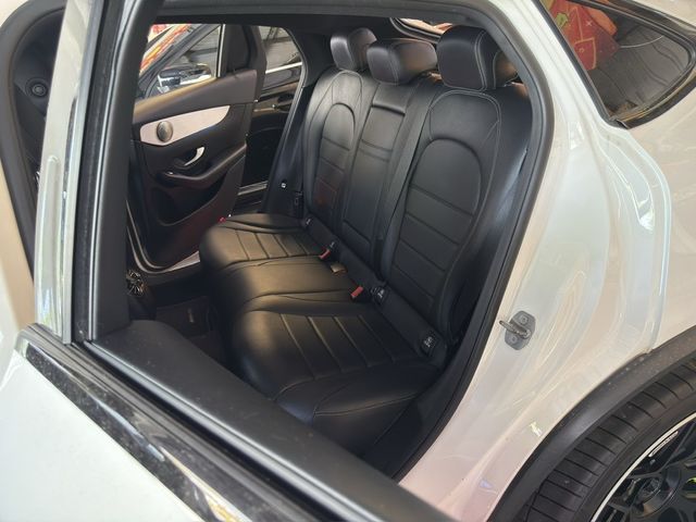 M-BENZ賓士 GLC300  第5張相片