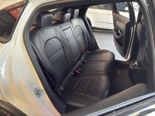 M-BENZ賓士 GLC300  第6張相片