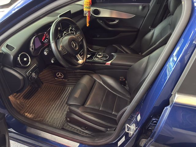 M-BENZ賓士 C180  第2張相片