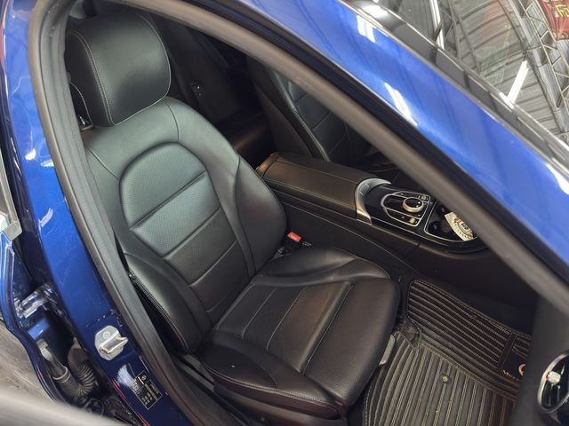 M-BENZ賓士 C180  第4張相片