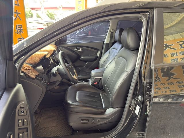 HYUNDAI現代 IX35  第2張相片