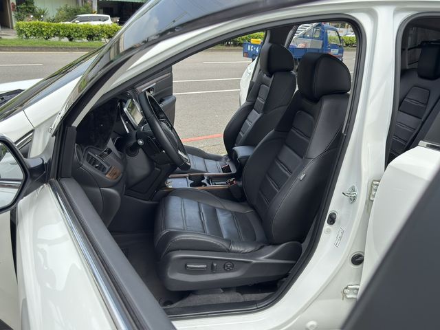 HONDA本田 CR-V  第2張相片