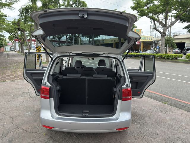 VOLKSWAGEN福斯 TOURAN  第11張相片