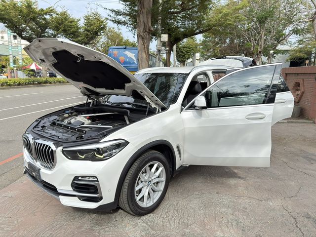 BMW寶馬 X5 XDRIVE25D  第20張相片