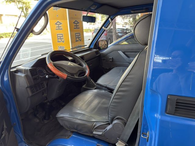 MITSUBISHI三菱 DELICA  第2張相片