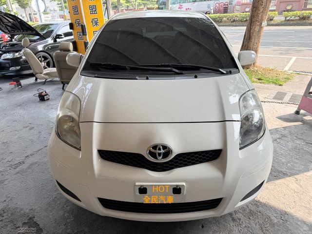 TOYOTA豐田 YARIS  第2張相片