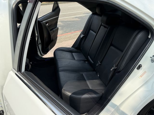 TOYOTA豐田 ALTIS  第6張相片