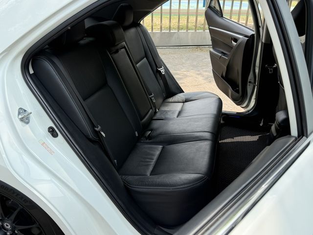 TOYOTA豐田 ALTIS  第7張相片