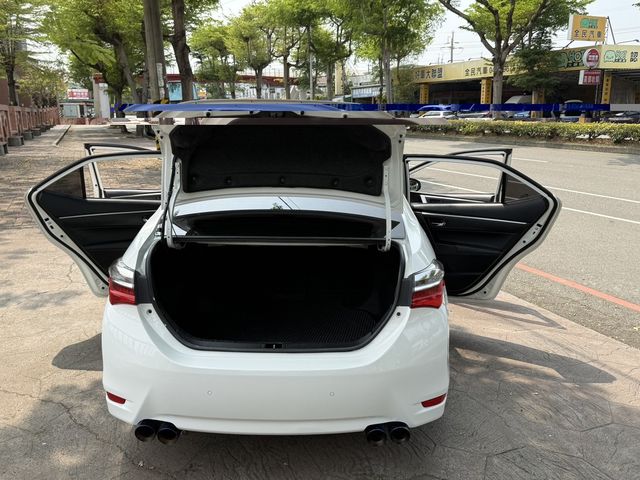 TOYOTA豐田 ALTIS  第8張相片