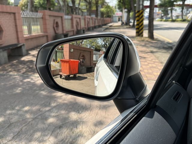 LEXUS凌志 RX300  第12張相片