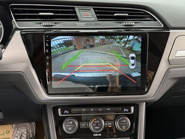 VOLKSWAGEN福斯 TOURAN  第14張相片