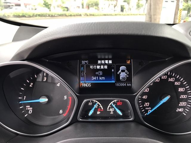 FORD福特 KUGA  第14張相片