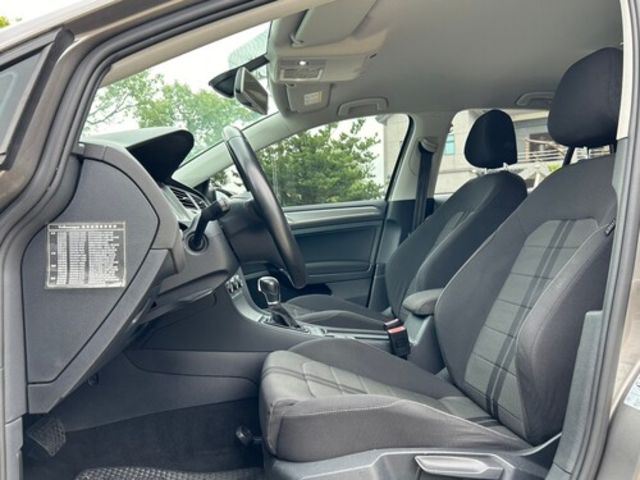 VOLKSWAGEN福斯 GOLF  第13張相片