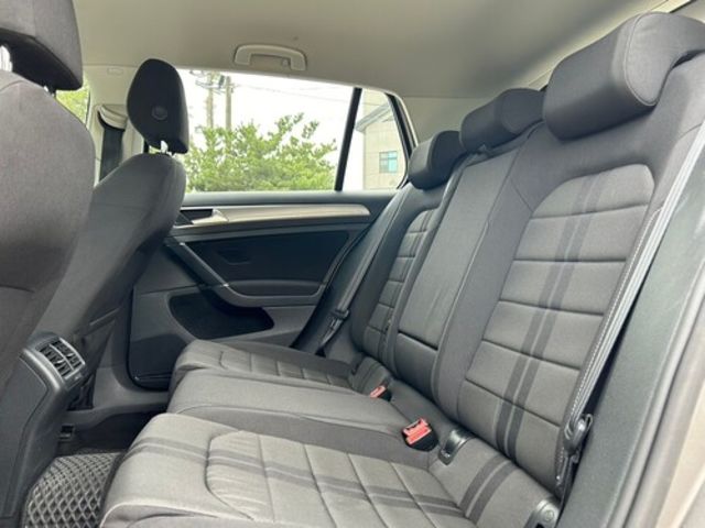 VOLKSWAGEN福斯 GOLF  第16張相片