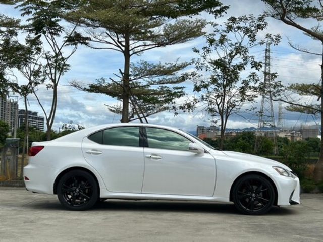 LEXUS凌志 IS250  第5張相片